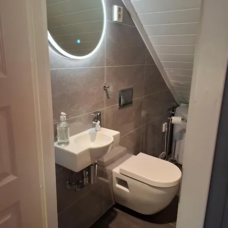 Charming Apartment Bjorbekk